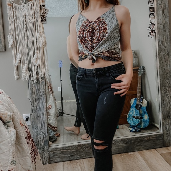 BOHO Tank - Picture 4 of 5